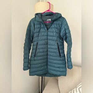 Mountain Hardwear women’s winter jacket